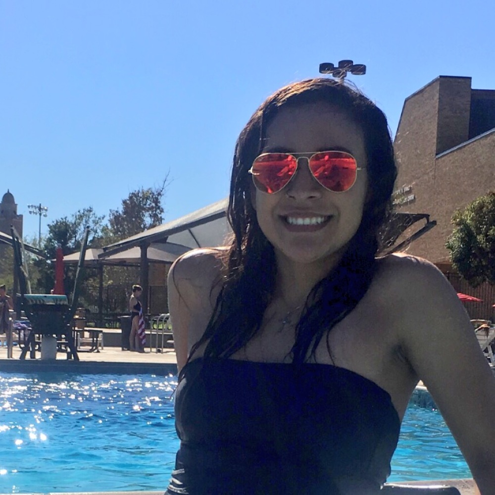 Meet your Posher, Graciela